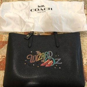 Coach Wizard is Oz tote. Used very little.